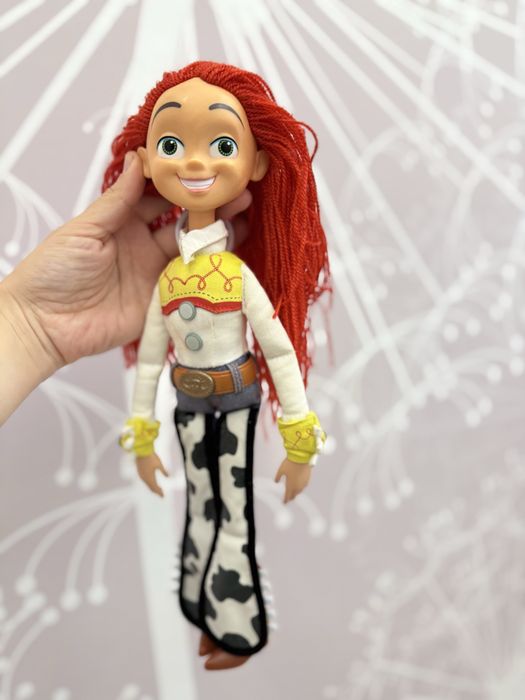 Інтерактивна лялька ковбой Історія іграшок Jessie Вудді Джесі