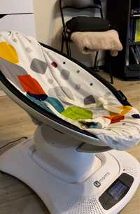 Заколисуючий центр 4moms mamaroo