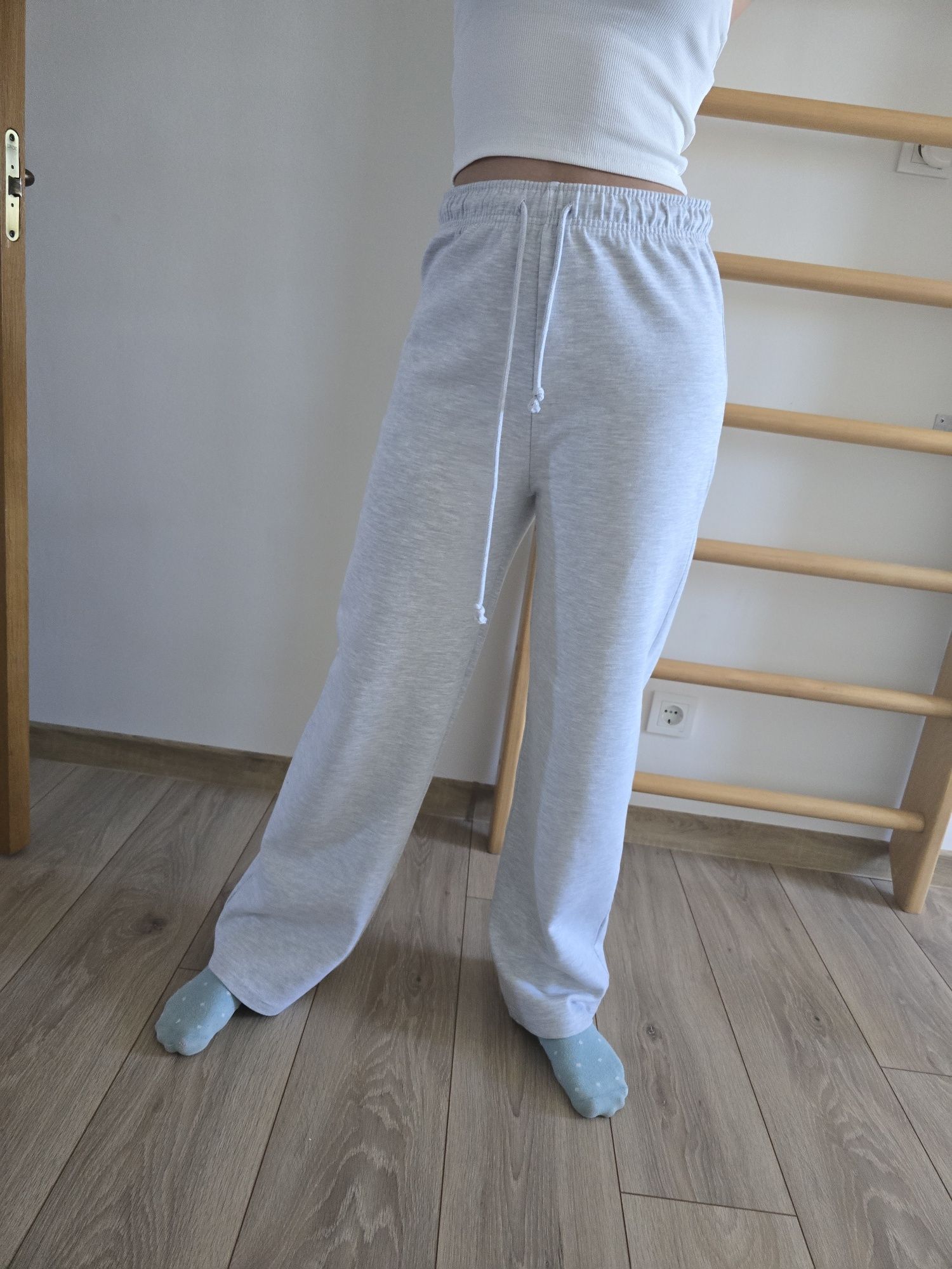 Спортивні штани zara