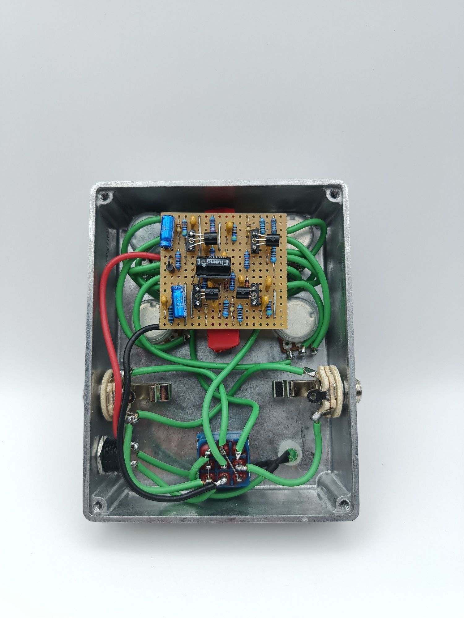 Fuzz BAT Pharaoh kopia przester gitarowy i basowy doom stoner Lynx.FX