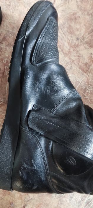 Мотоботи  ІХS шкіра 42р з Німеччини