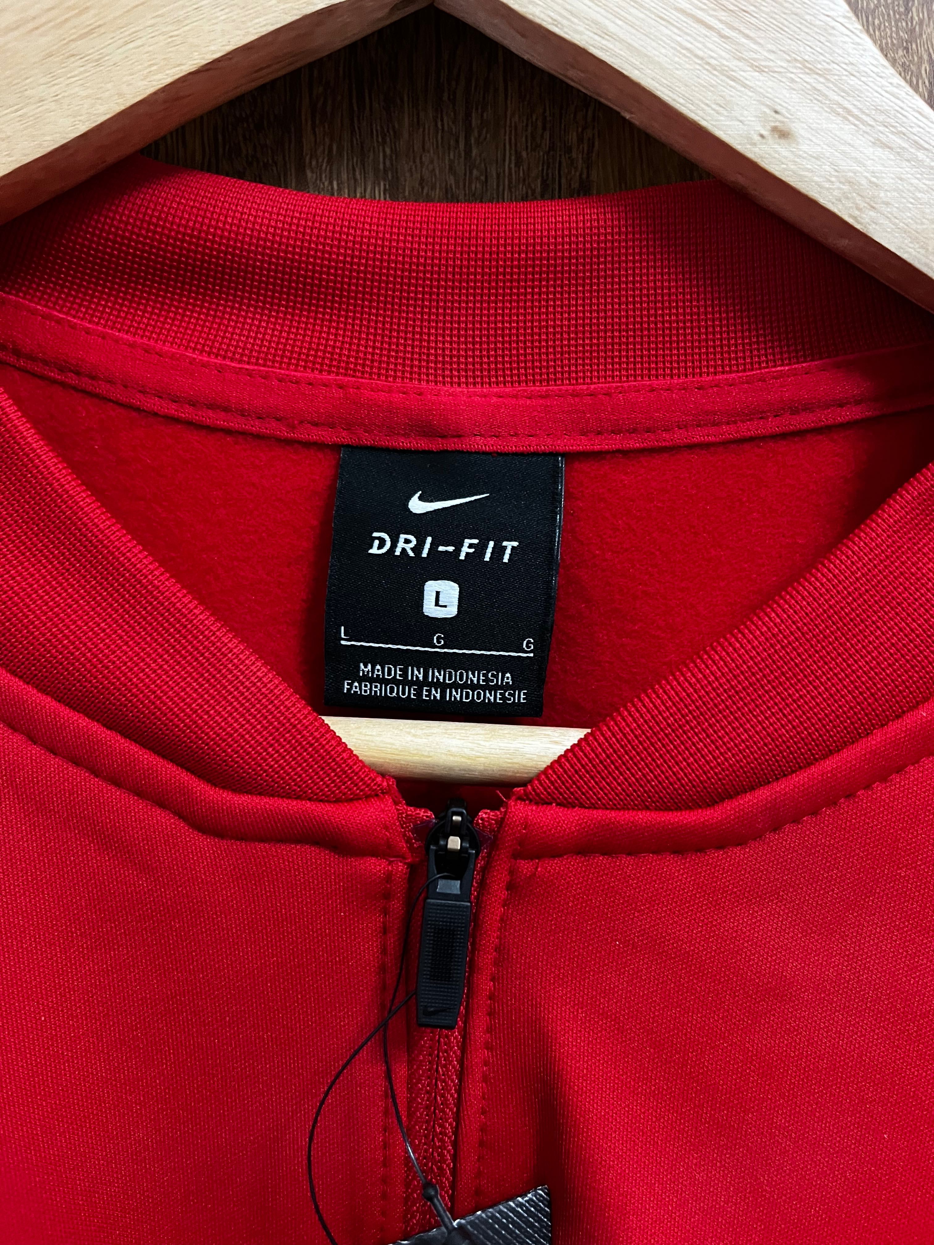 Casaco Nike França