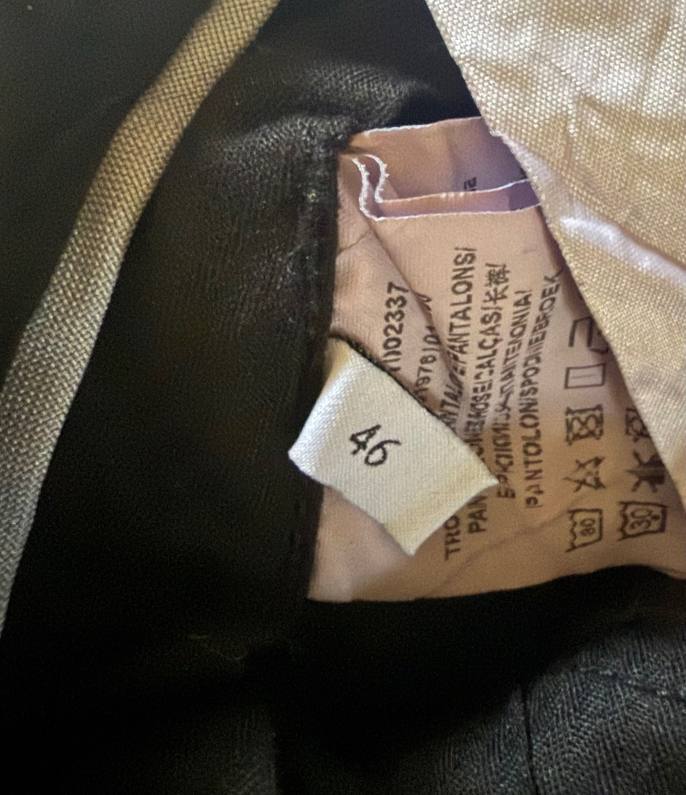 Granatowe męskie spodnie Trussardi Jeans rozmiar 46