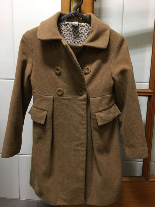 Casaco comprido fazenda forrado em bom estado