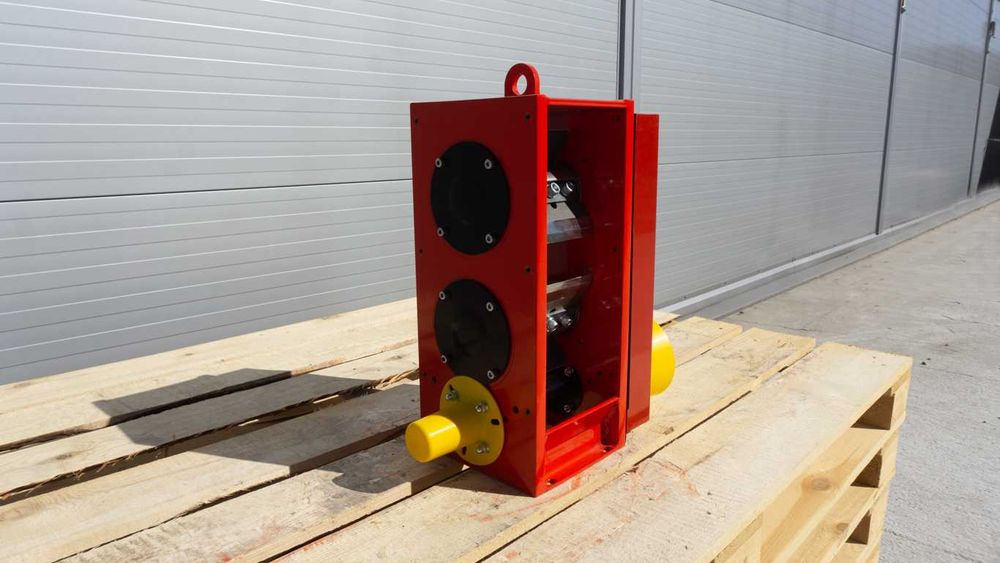 MECHANIZM rębak walcowy REMET R-100 == NOWOŚĆ==