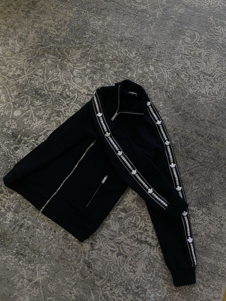 Кофта dsquared2