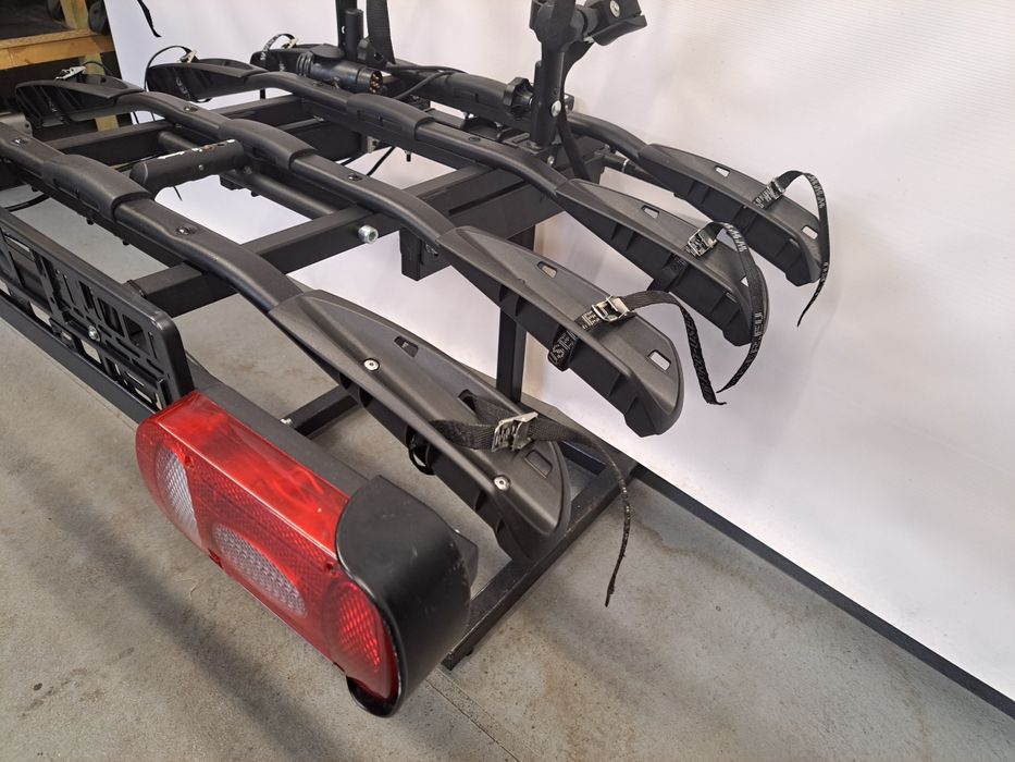 Bagażnik rowerowy ProUser Amber IV – na 4 rowery.