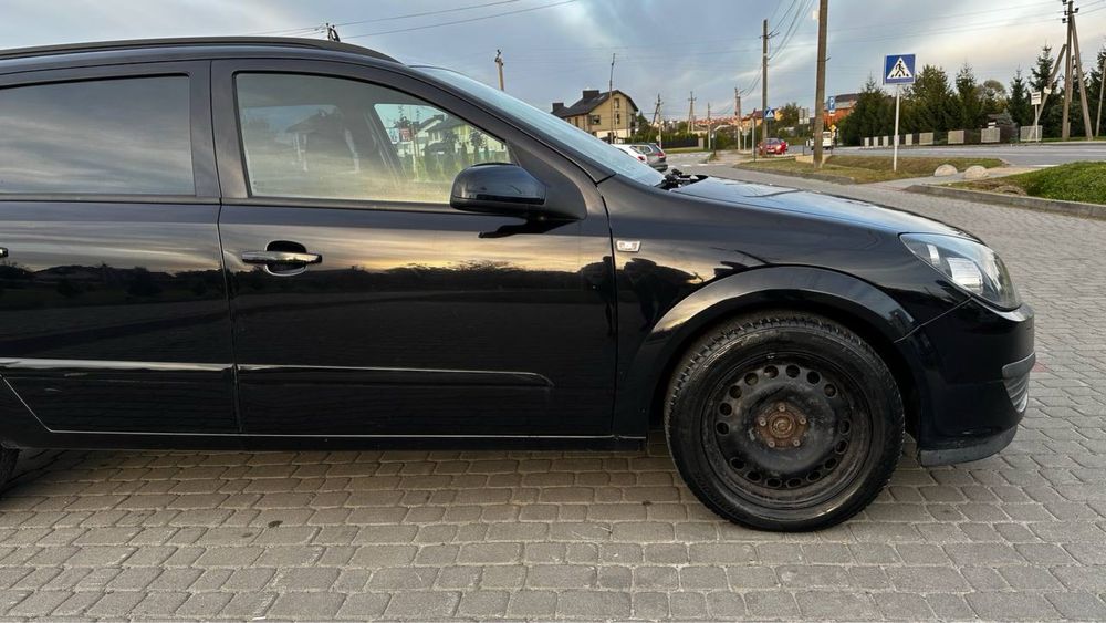 Продам Opel Astra H,авто у Львові
