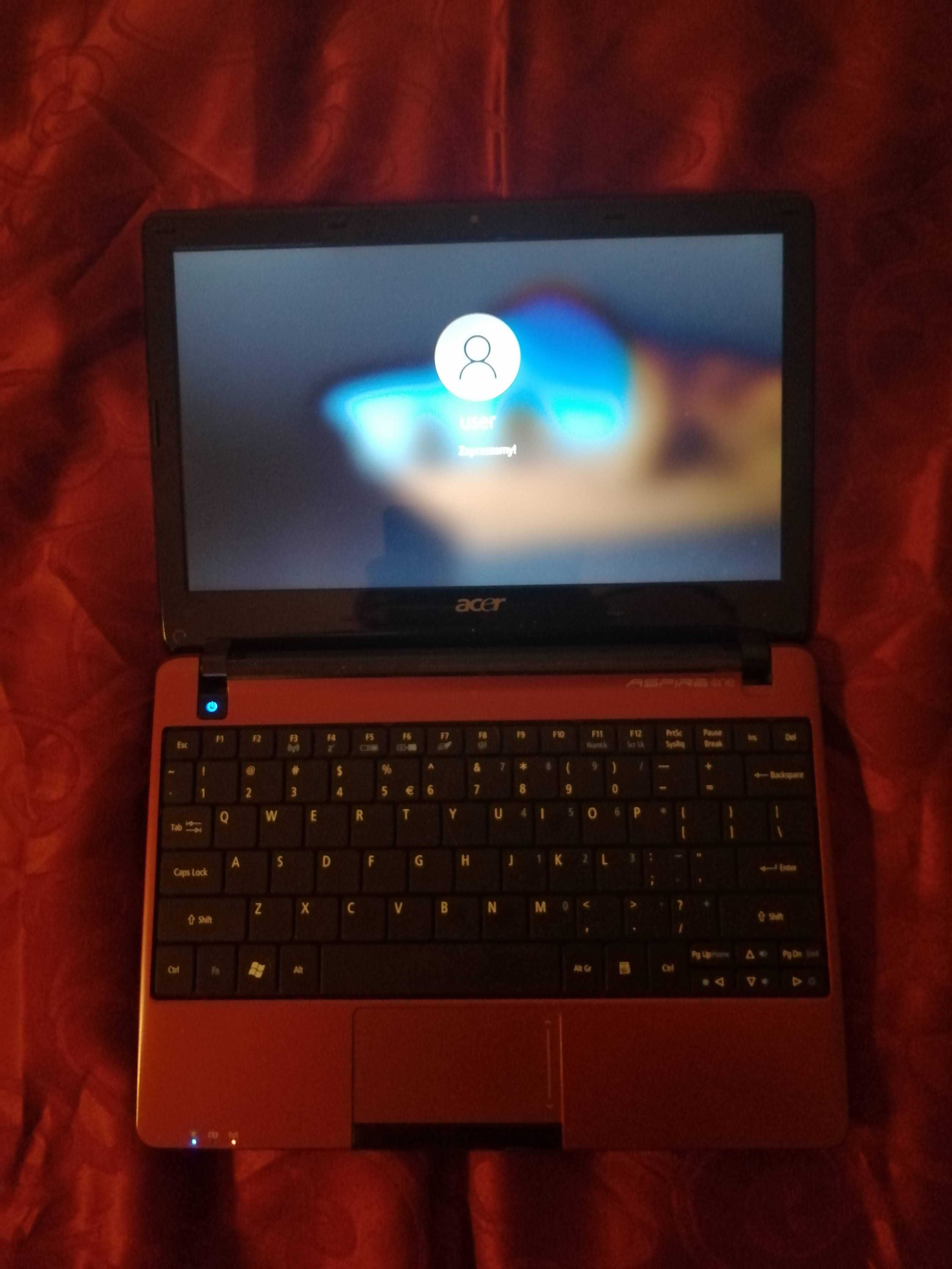 Laptop Acer Aspire One AMD C-60/4 GB RAM/512 GB SSD/Windows 10