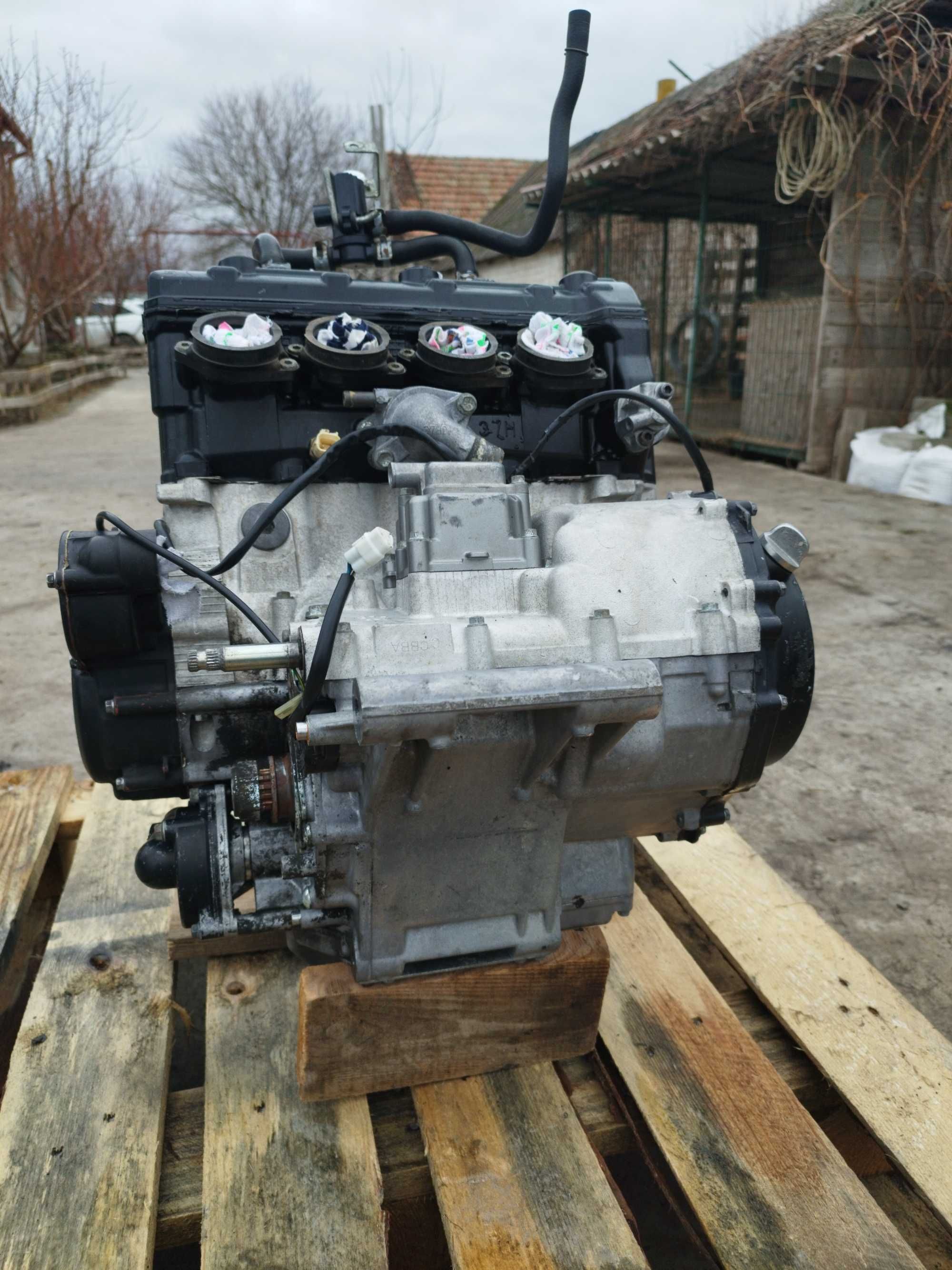 Мотор Suzuki GSX-R 600 K6 K7 K8 K9 L0 двигун двигатель