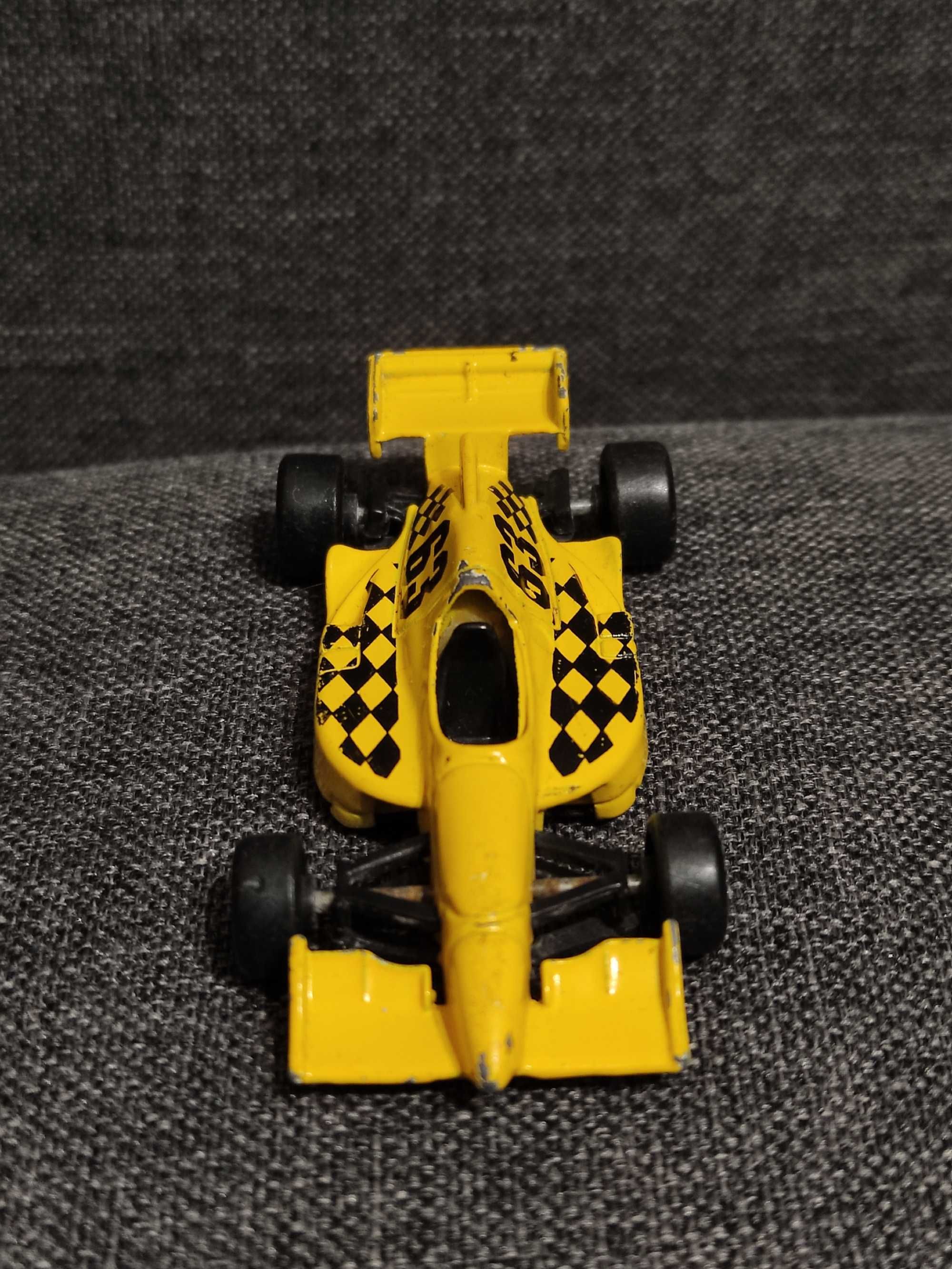 Машинка коллекционная Maisto Speed Wheels Formula Race Car №63 (1:64)