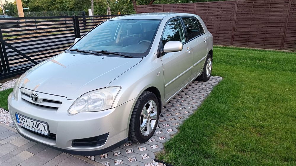 Toyota Corolla Salon Polska 1.4 vvti