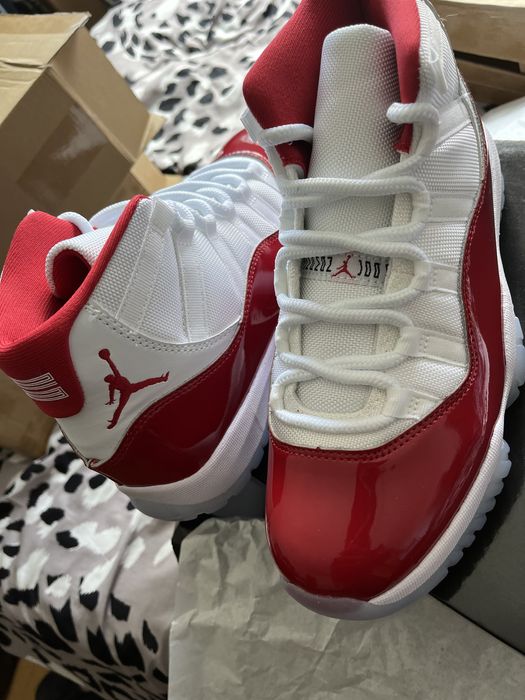 Jordan 11 vermelha