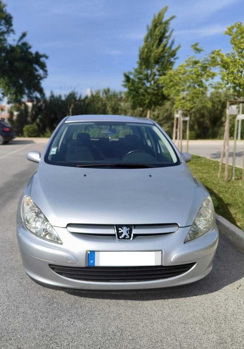 Peugeot 307 1.6 HDi – Espaço, conforto e economia!