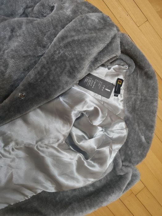 ШУБКА эко серебристый мех.