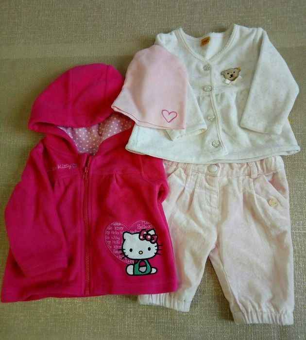 Комплекты одежды на девочку 0-3 месяца