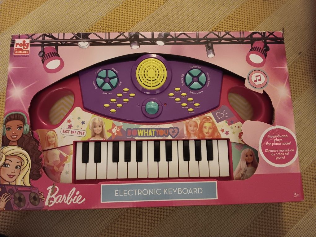 Piano Barbie NOVO