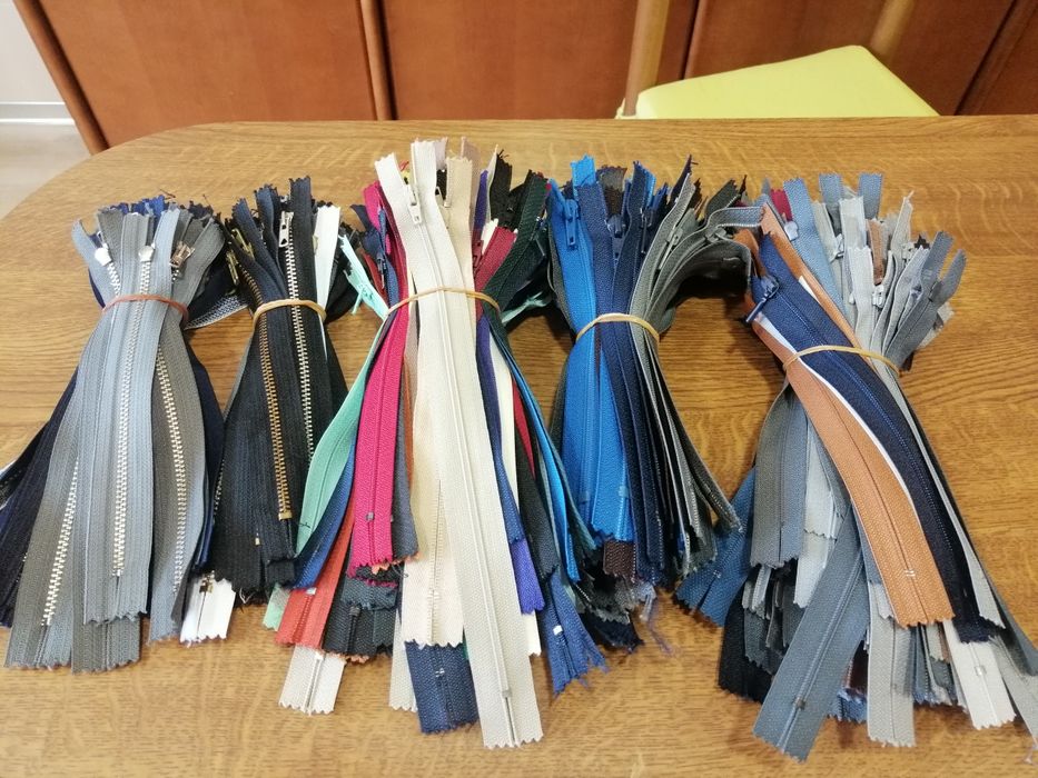 Fechos de correr diversos