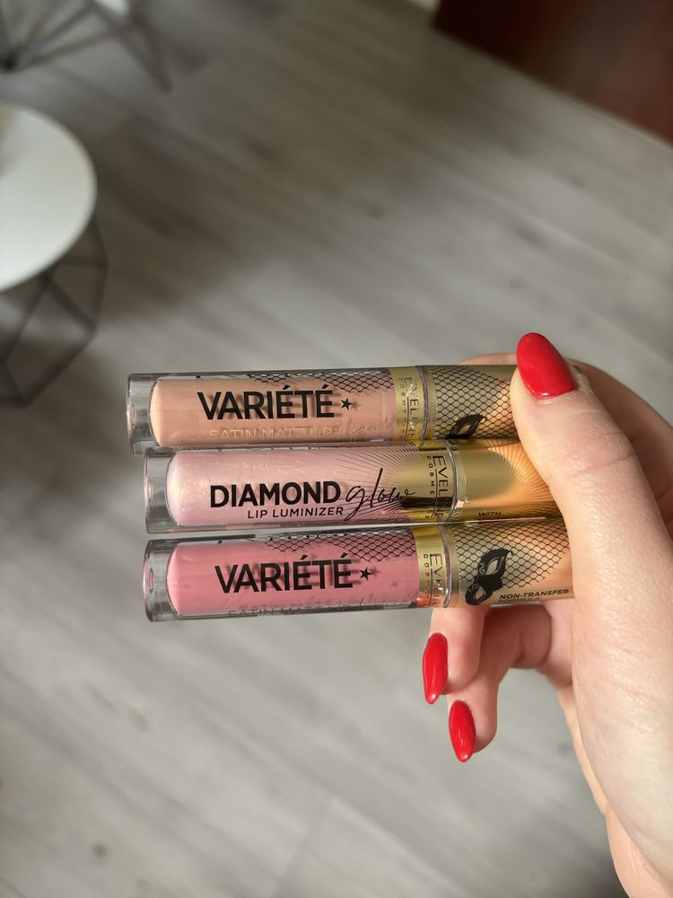Zestaw 2 pomadek i błyszczyka Eveline Cosmetics pomadka szminka