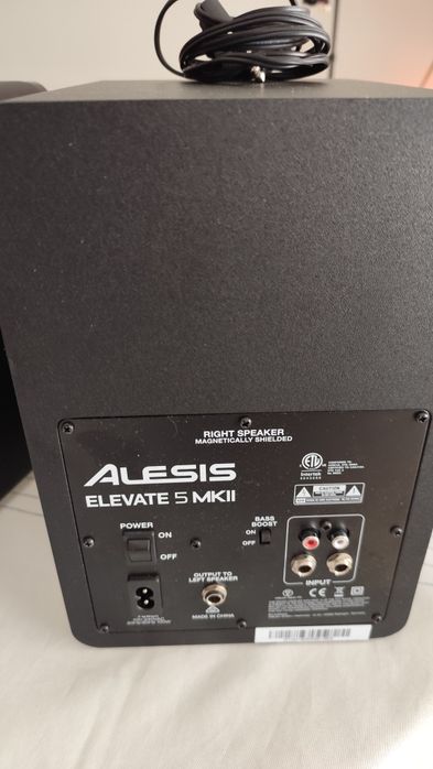 Monitores de Áudio Alesis Elevate 5 MK2