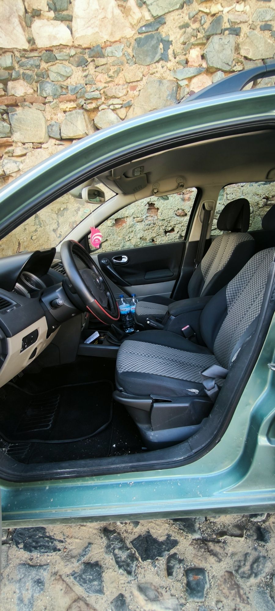 Megane 2003 só pegar e andar