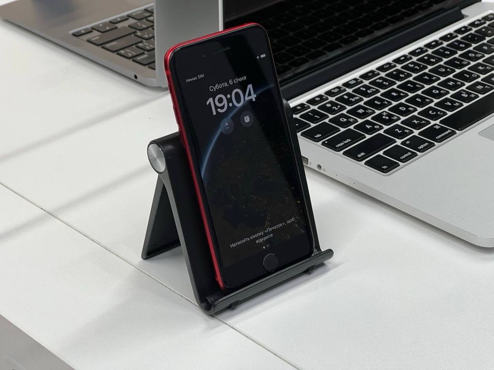 Apple IPhone SE 2020 4.7” Red • ГАРАНТІЯ＞Київ Олімпійський #2581