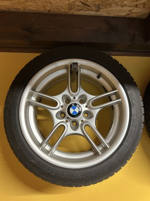 Koła alufelgi z oponami zimowymi BMW Styling 66 17 cali 5x120