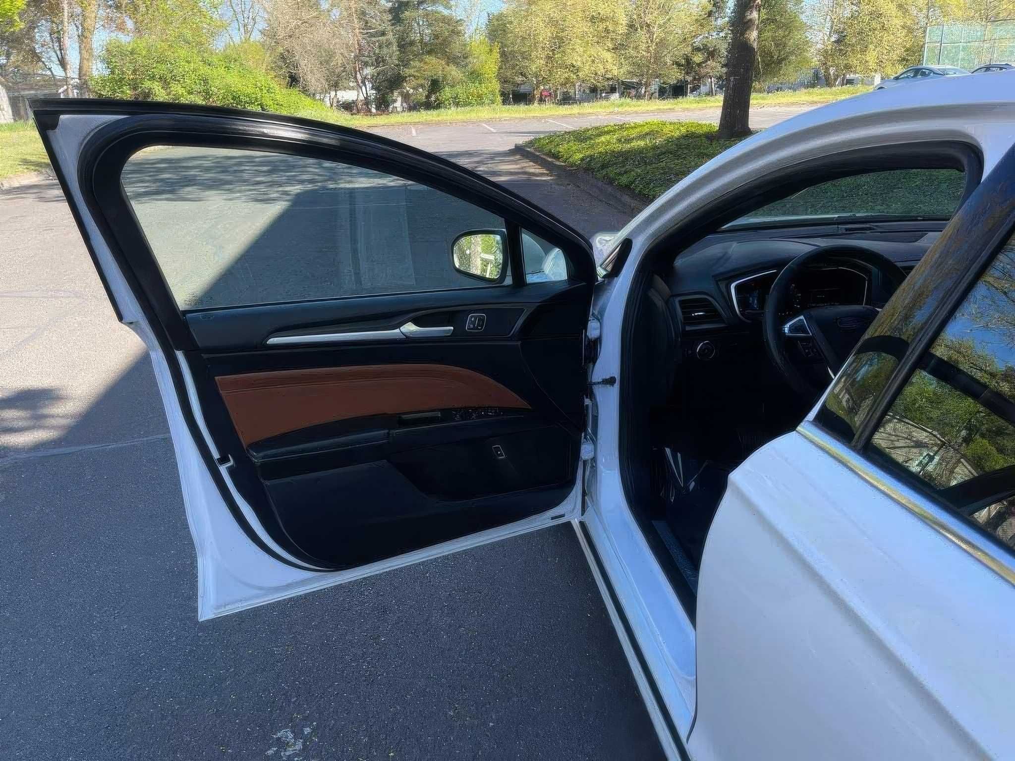 2019 Ford Fusion Hybrid Titanium