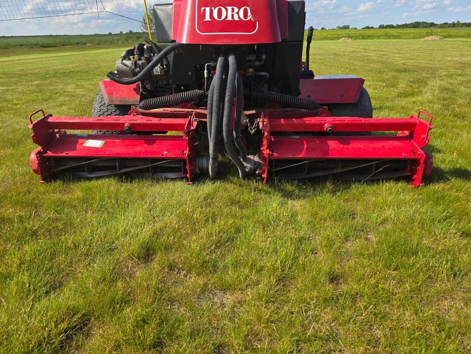 Kosiarka wrzecionowa TORO REELMASTER 2000 D, stan bardzo dobry