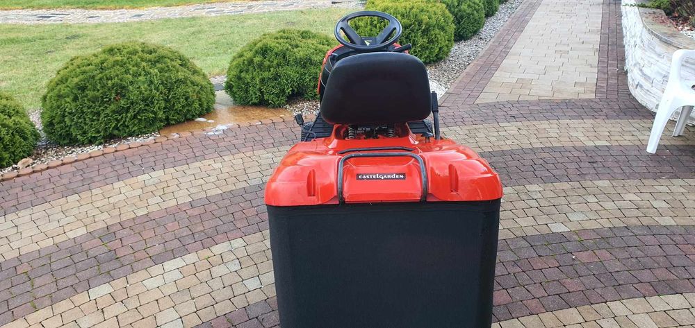 Sprzedam traktorek kosiarkę CastelGarden