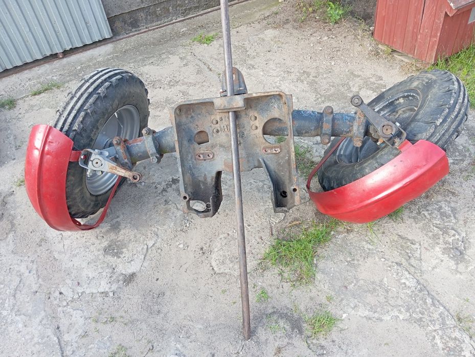 Przednia oś okrągła Ursus C-330