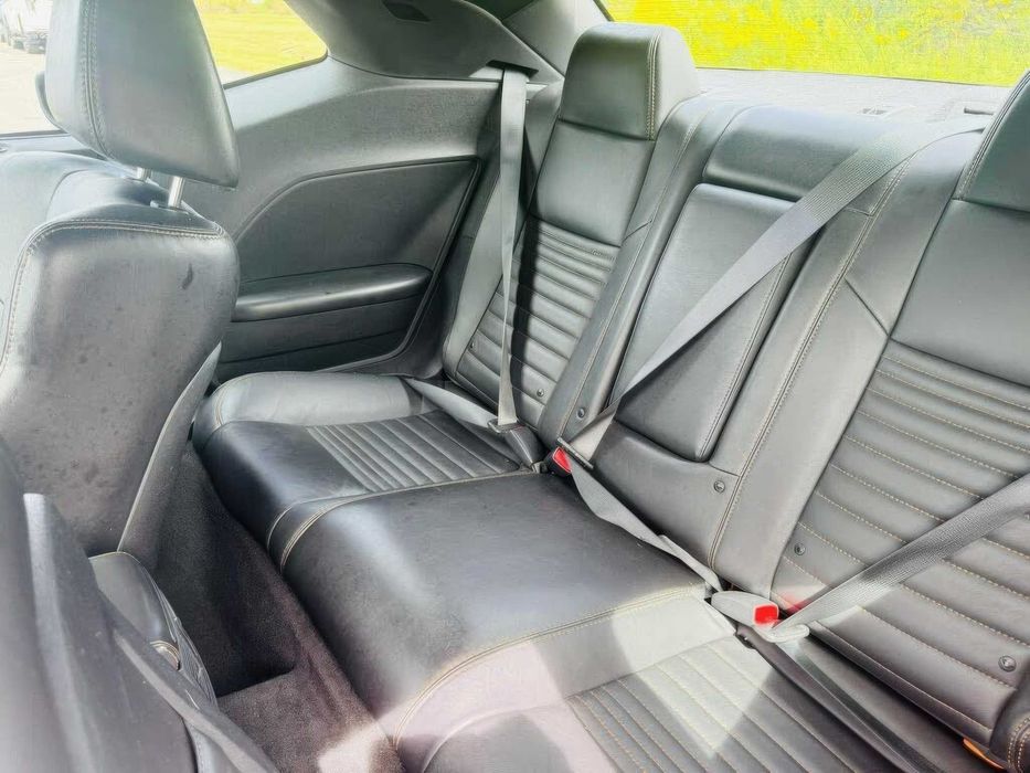 Dodge Challenger RT Shaker      2014