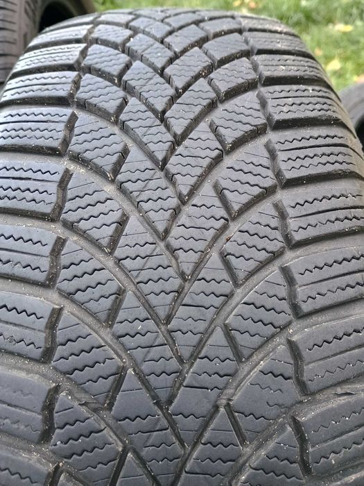 Opony zimowe Bridgestone 205/55/16