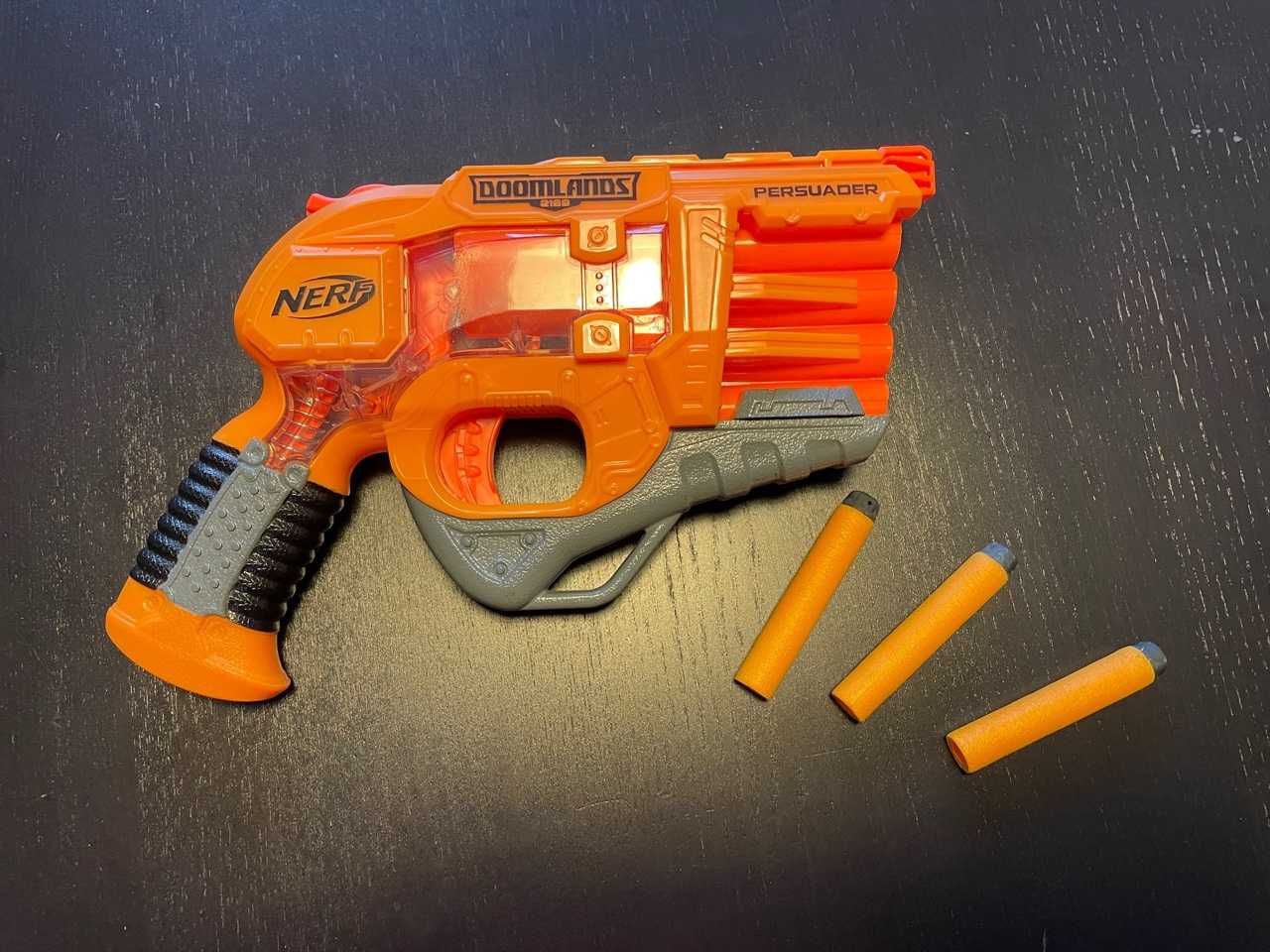 Nerf N-Strike Doomlands Persuader