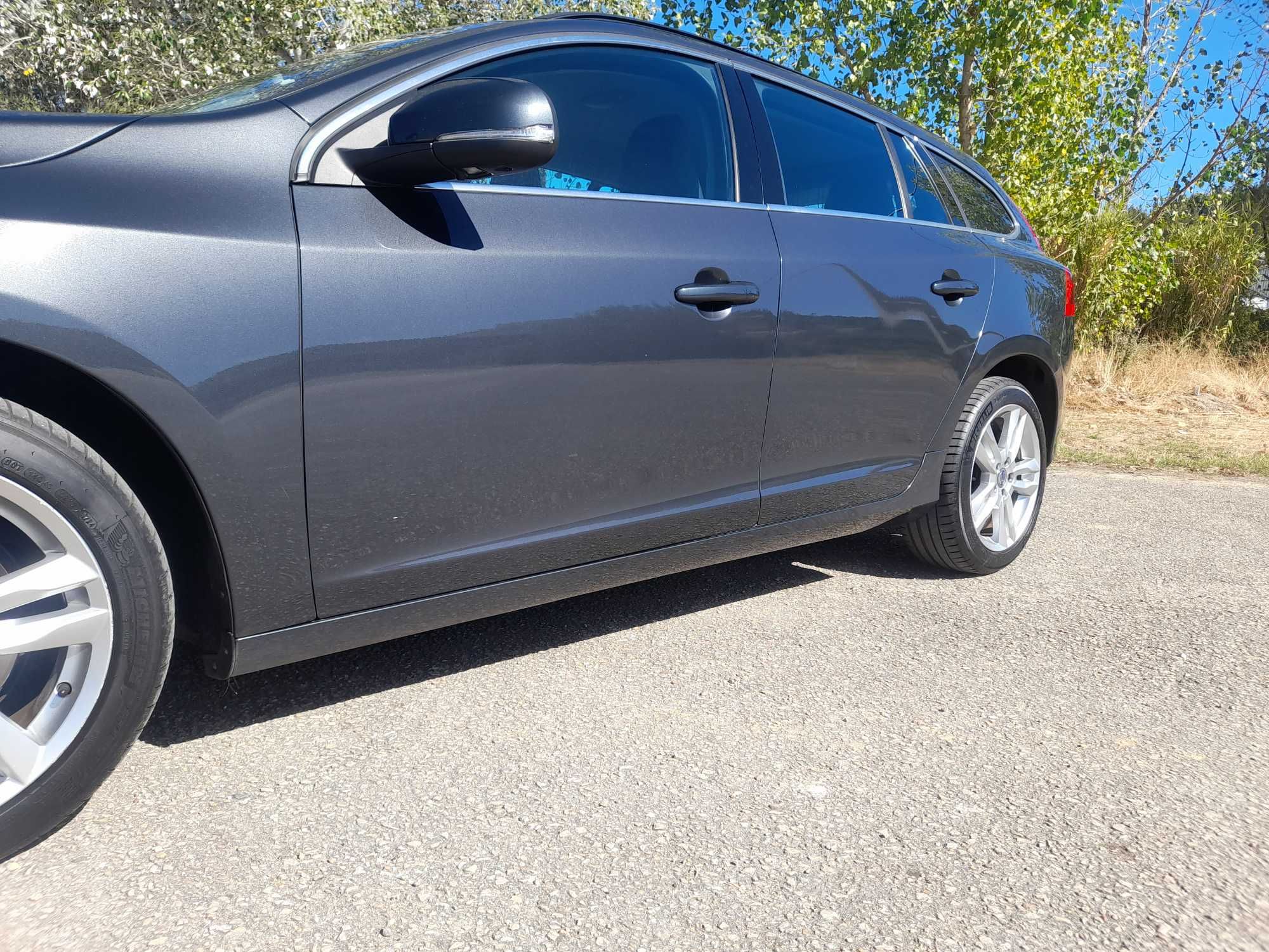 Volvo V60 D3 2.0 163cv 173.000kms