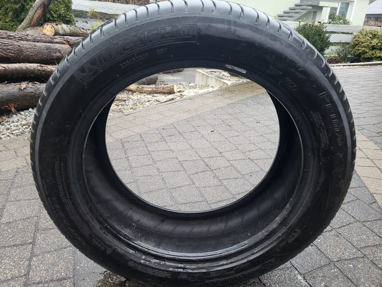Opony zimowe 2 szt. 225/50 R18