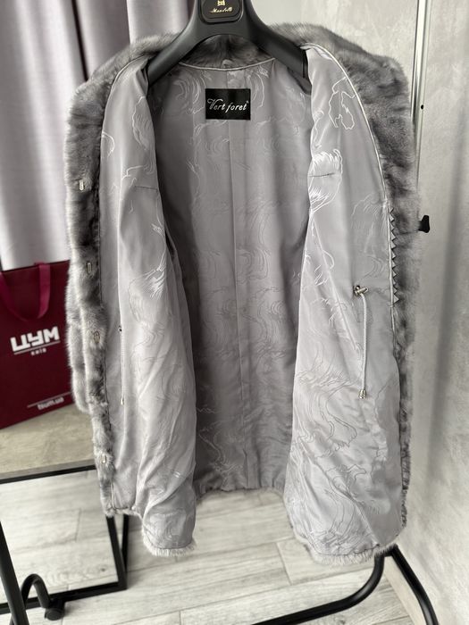 Норкова блакитна шуба  голуба сіра