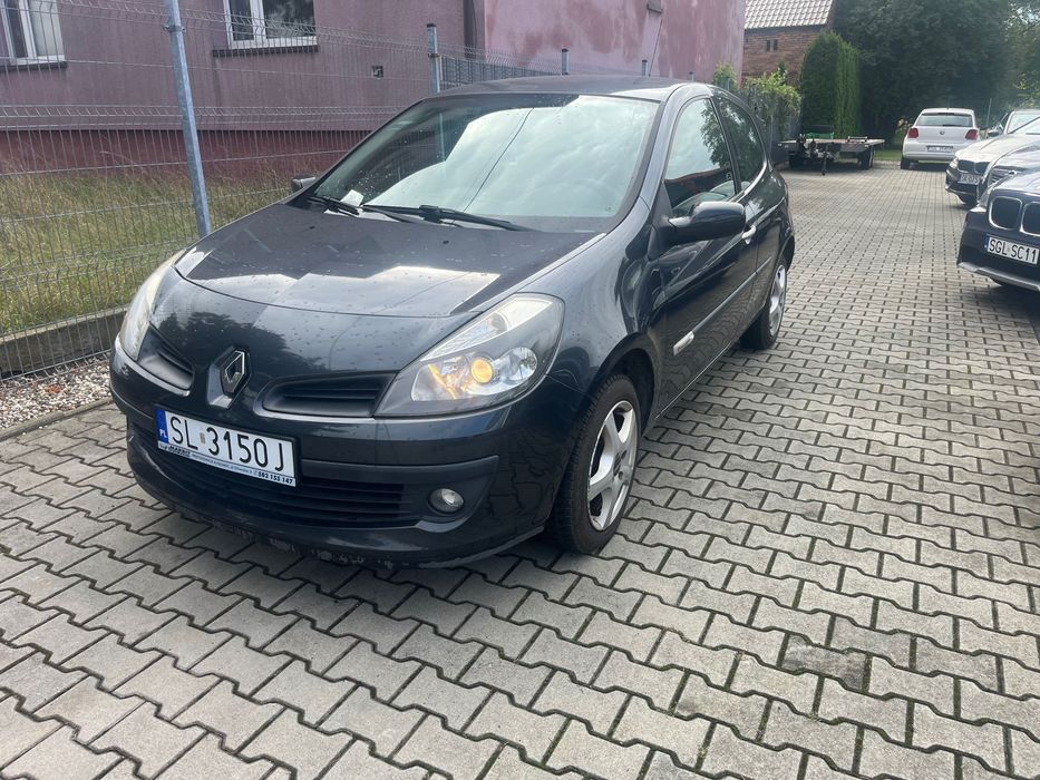Renault Clio 1,2 benzynka