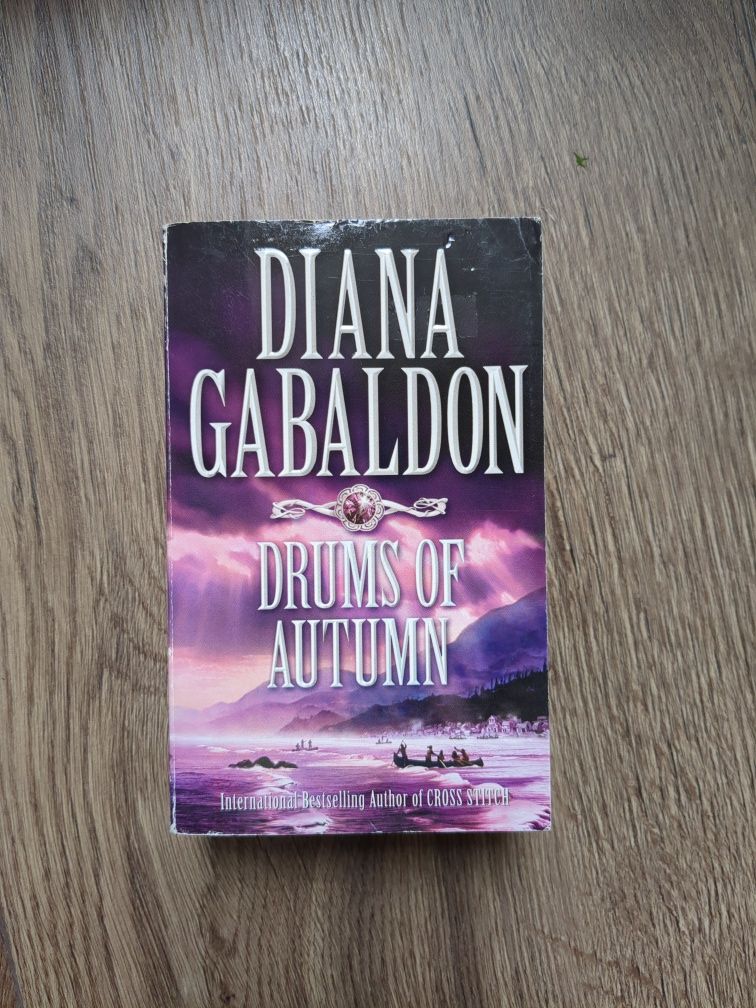 Książka Diana Gabaldon Drums od Autumn, angielska