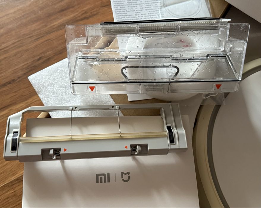 Робот-пилосос Xiaomi Mijia Mi Robot Vacuum Cleaner SDJQR02RR