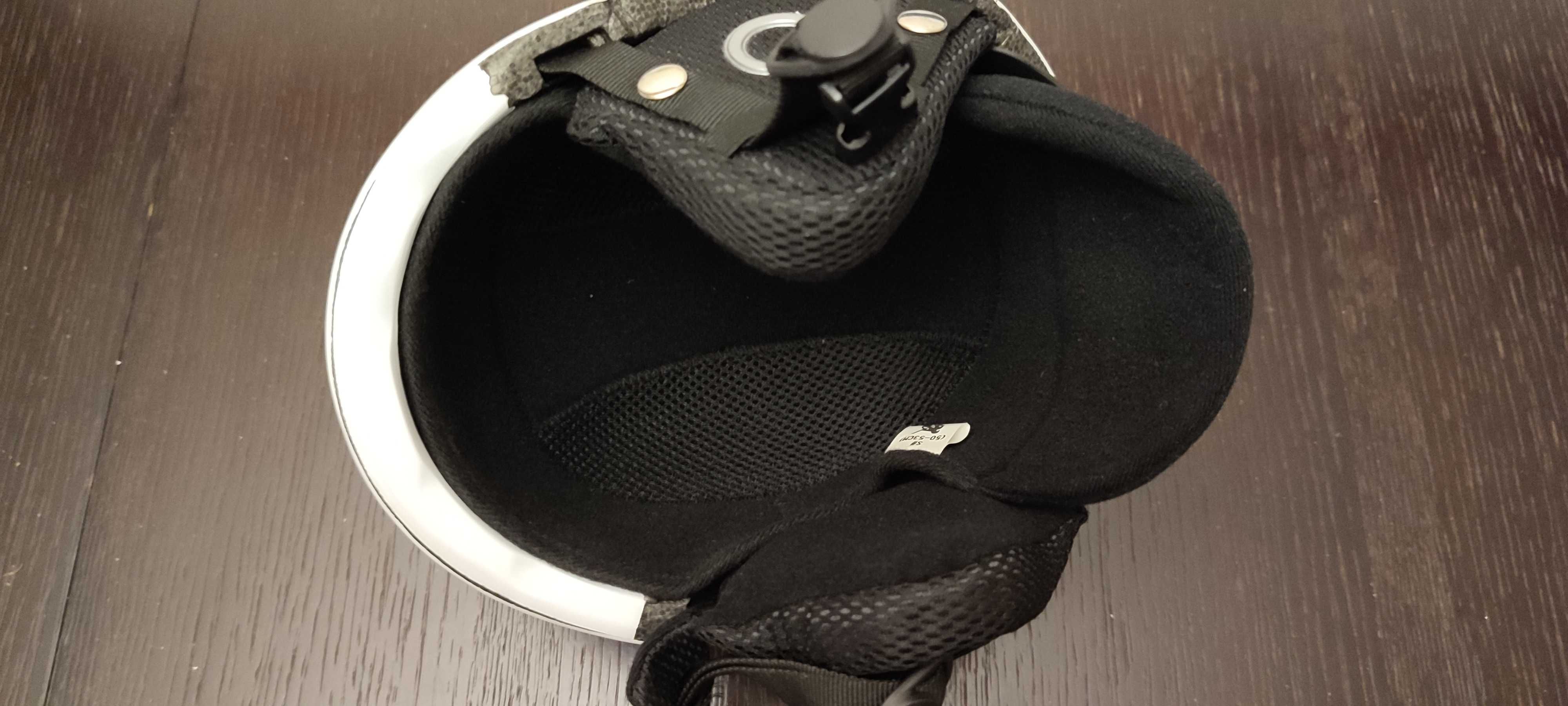 Kask dziecięcy Action