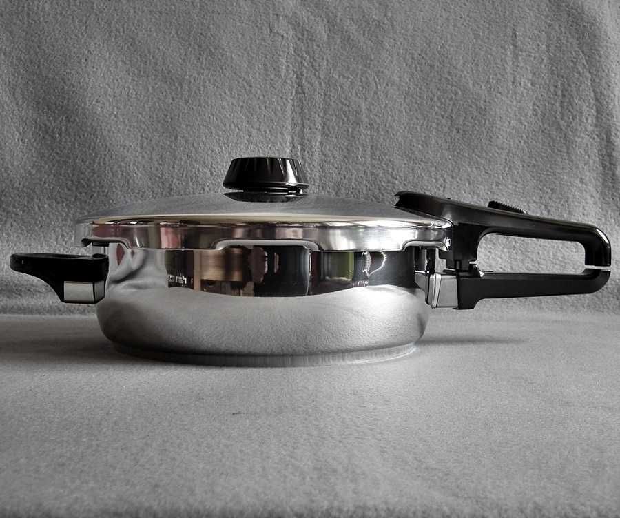 Niemiecki szybkowar/patelnia FISSLER- Vitavit Royal o poj. 4,0l