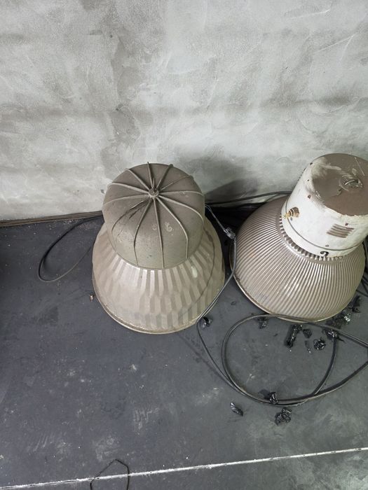 Holofotes industriais