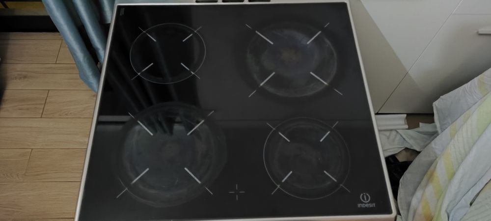 Fogão elétrico Indesit