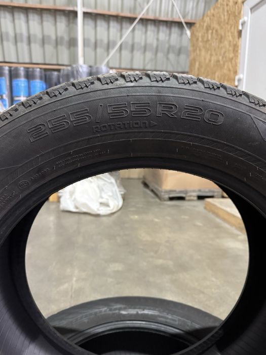 Шины зимние NOKIAN Hakkapeliitta 255/55/20
