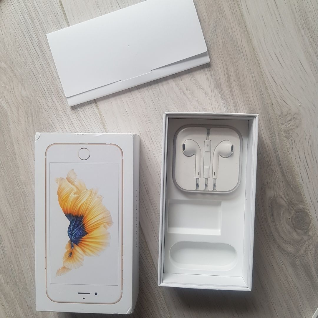 iPhone         6s