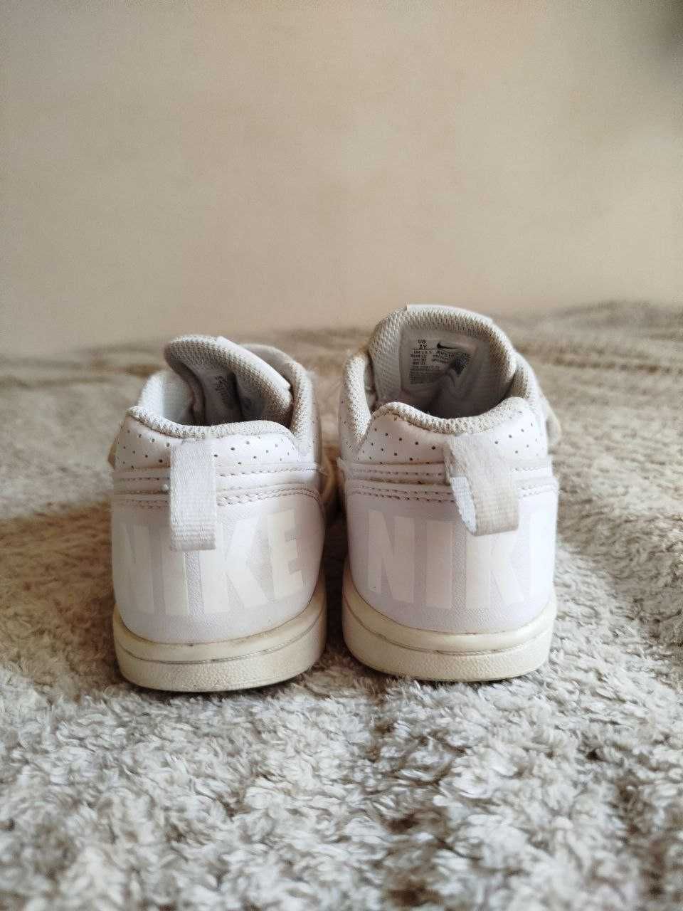Buty dla dziewczynki, rozmiar 32, Nike Court Borough