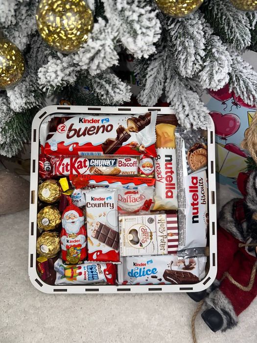 Новорічний подарунковий бокс