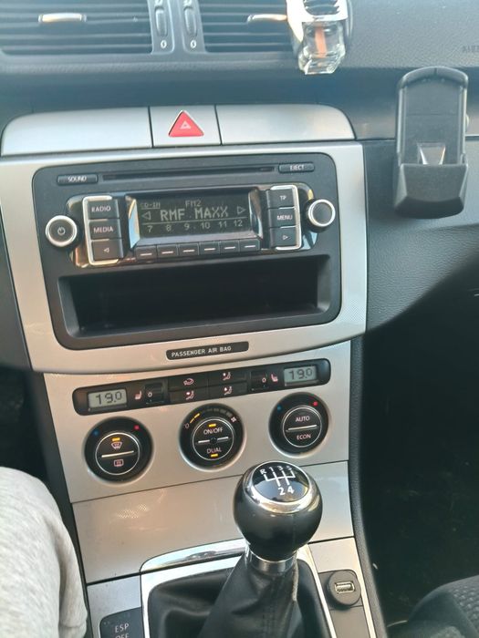 Volkswagen Passat B6 • 1.9 TDI 105 KM • 2007 • Manual • Sprawny