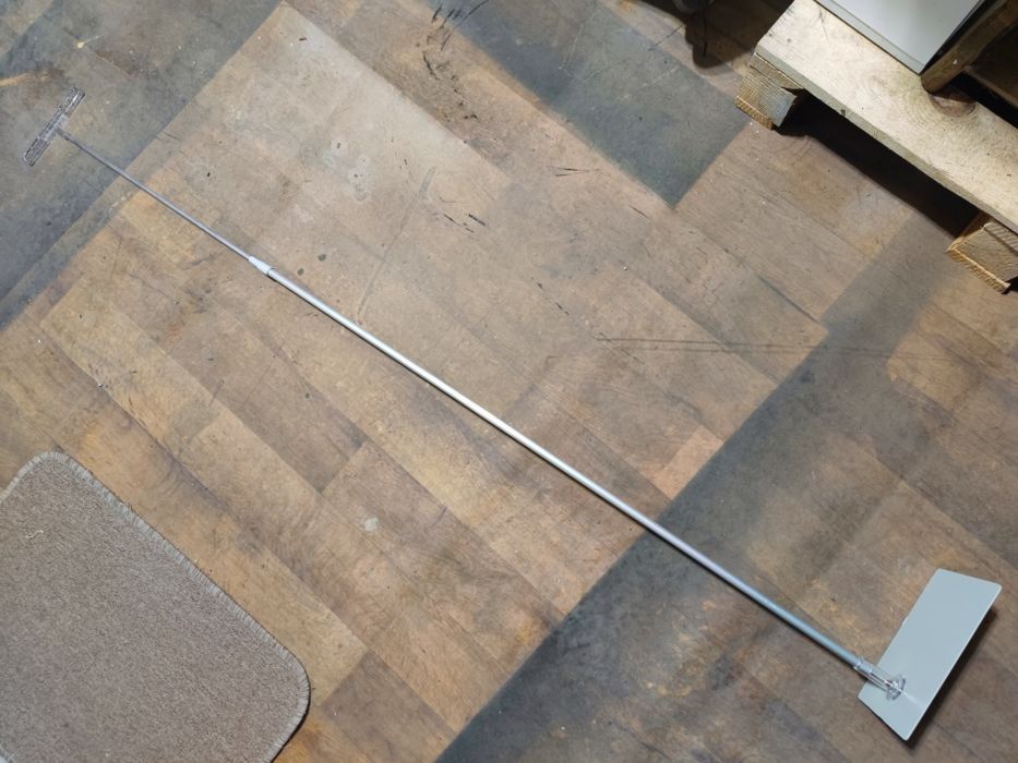 Тримач для реклами інформаційна стійка телкскопічна цінникотримач